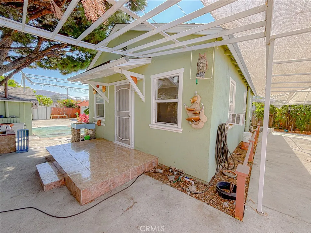 10416 Cantara, Sun Valley, California 91352 home-pic-24